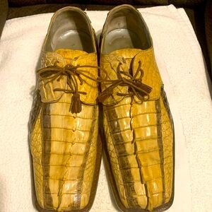 Mauri Tan and brown horn back alligator mens size 13